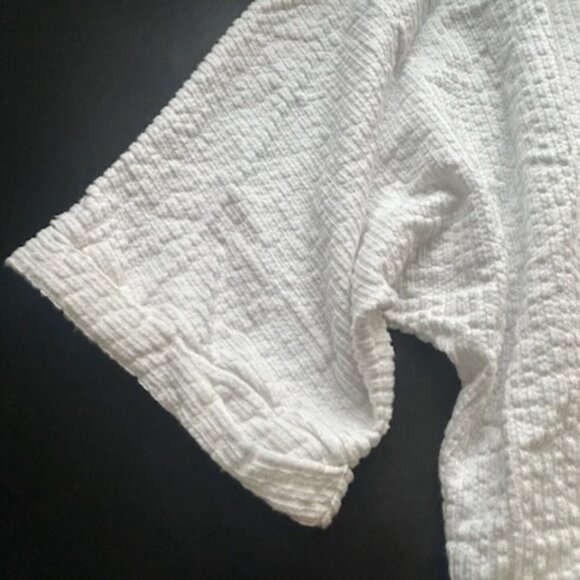 Caution to the Wind - Crop Top, Size S - Picture 3 of 6